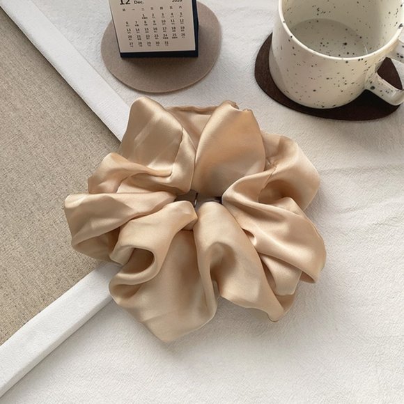 Accessories - 3/$25 Oversized Hair Scrunchie